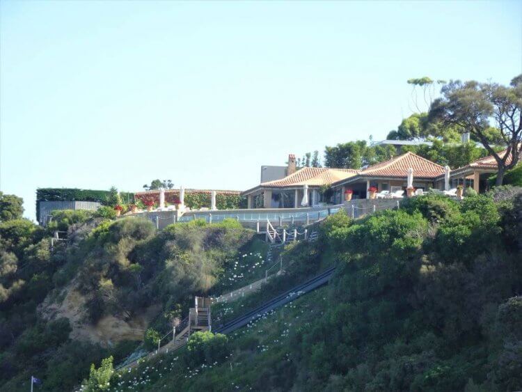 millionaire's walk cliff top house