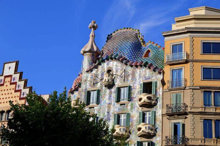 Front facade of Casa Batlló , Barcelona, Spain