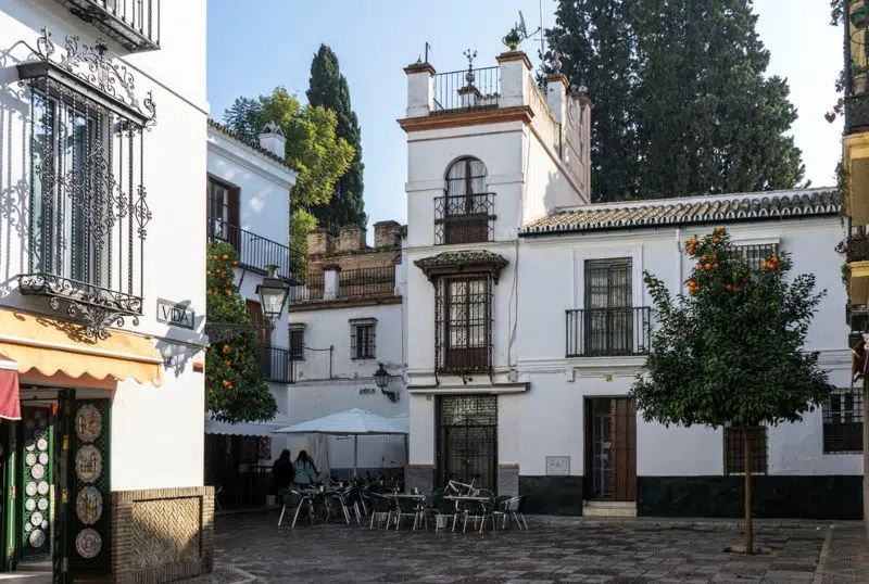 Early morning in a square in Barrio Santa Cruz